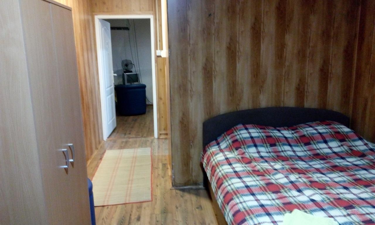 מלון בלגרד Splav Guest Hause Gusar מראה חיצוני תמונה