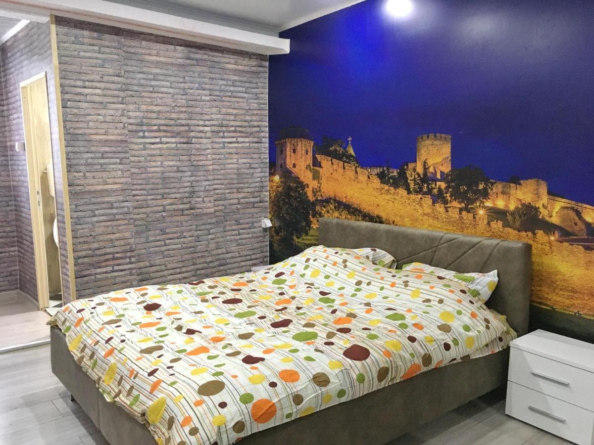 מלון בלגרד Splav Guest Hause Gusar מראה חיצוני תמונה