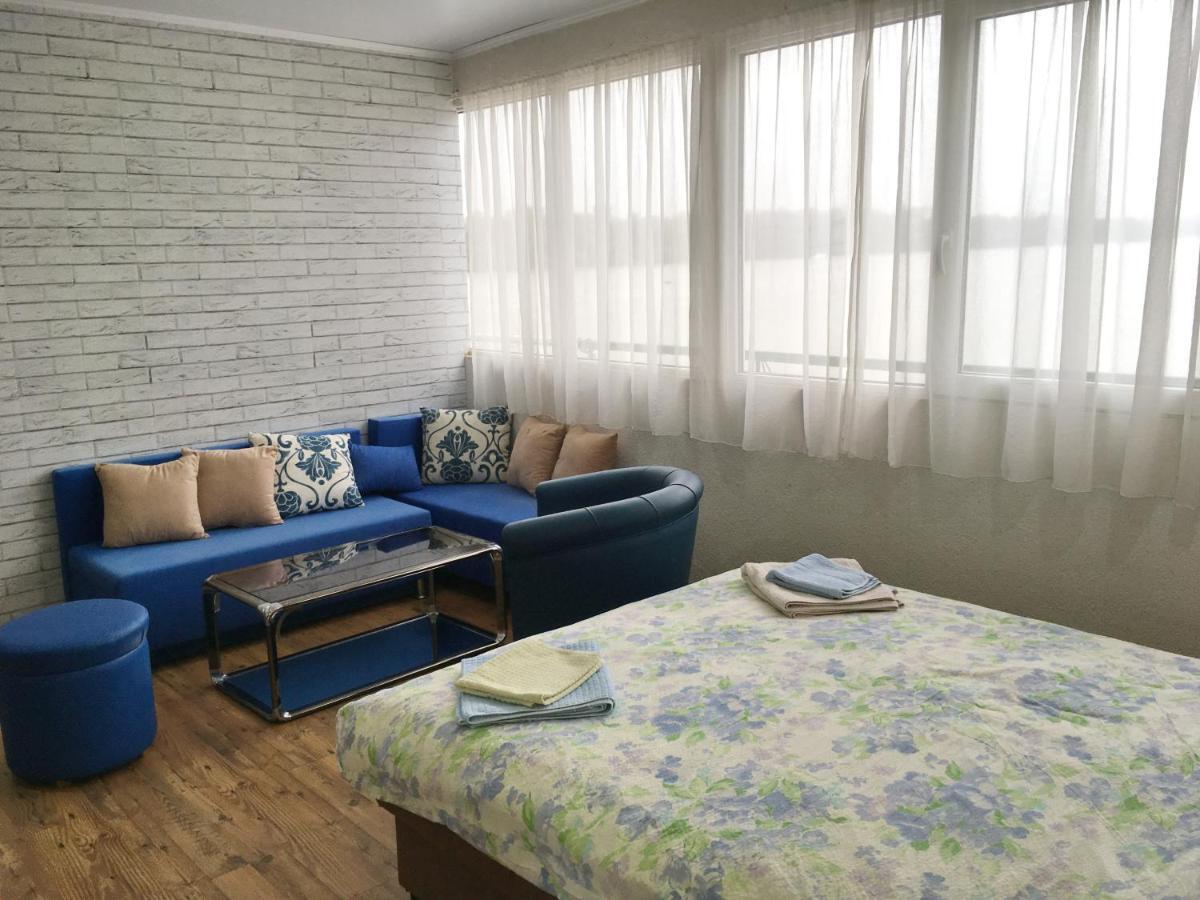 מלון בלגרד Splav Guest Hause Gusar מראה חיצוני תמונה